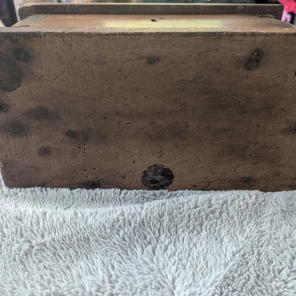 Antique "Token Box" Handmade In India - Picture 7 of 9